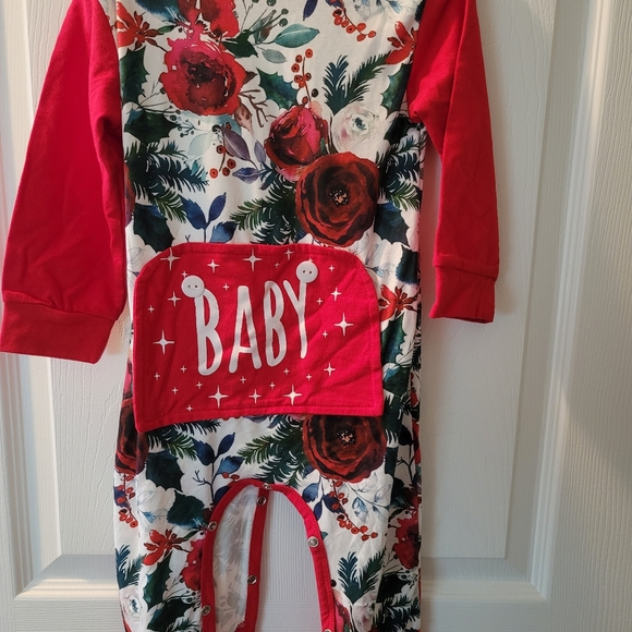 Adorable Unisex Baby Christmas Romper size 18-24m - Picture 3 of 6